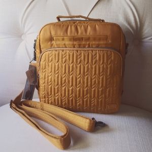 Lug Ranger NWT amber yellow crossbody autumn bag